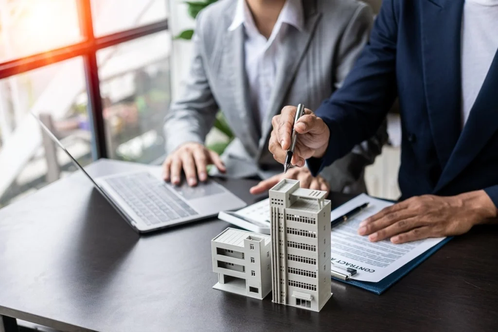Planning & Tenant Communication-Landlord Renovations by HAWK