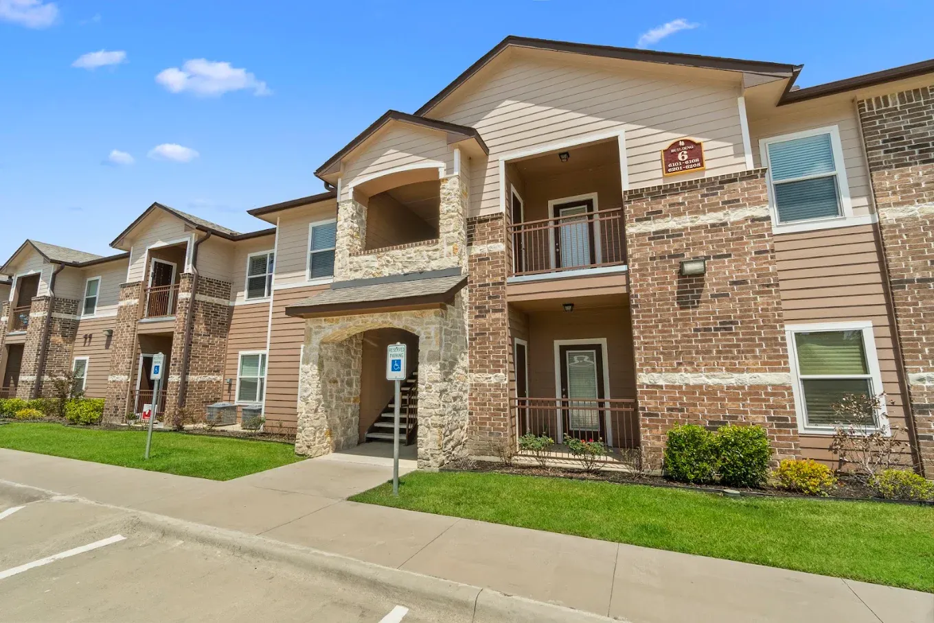Cypress Creek Apartments Project by HAWK